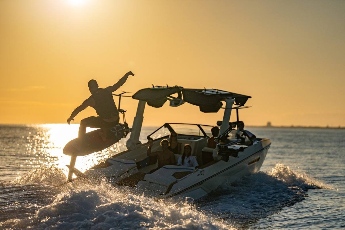 Nautique Surf System