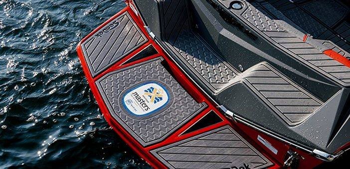 A Nautique története