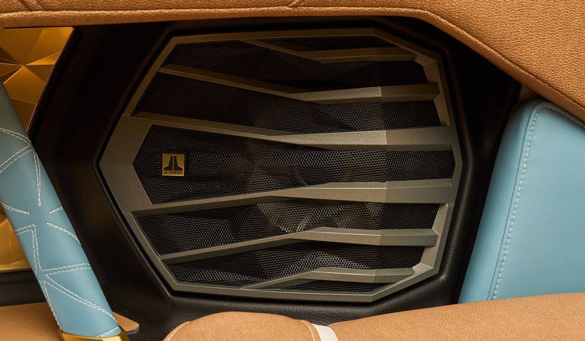 JL Audio ® hangrendszer