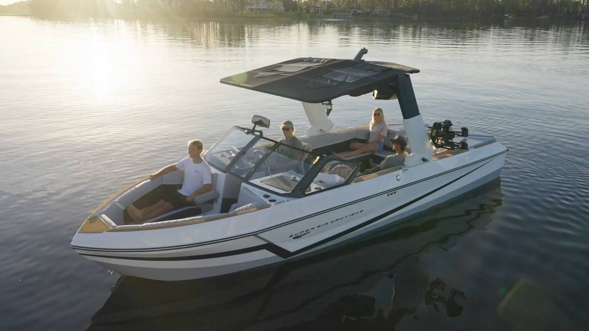 Super Air Nautique S25