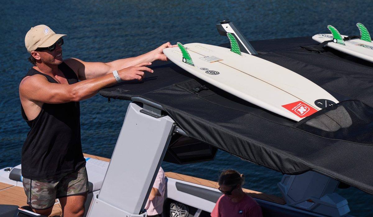 Bimini szörfdeszkatartó zsebekkel