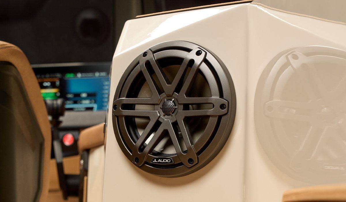 JL Audio ® hangrendszer