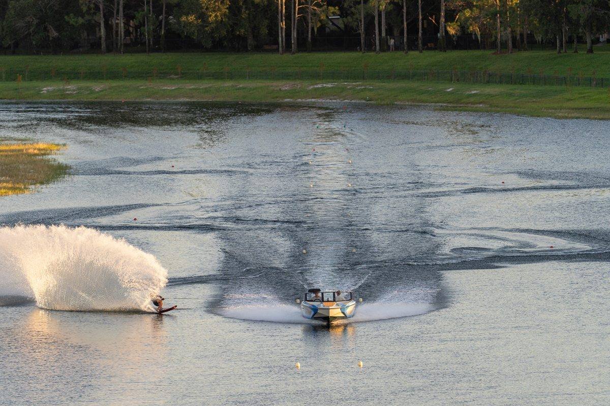 SKI NAUTIQUE hajófotó
