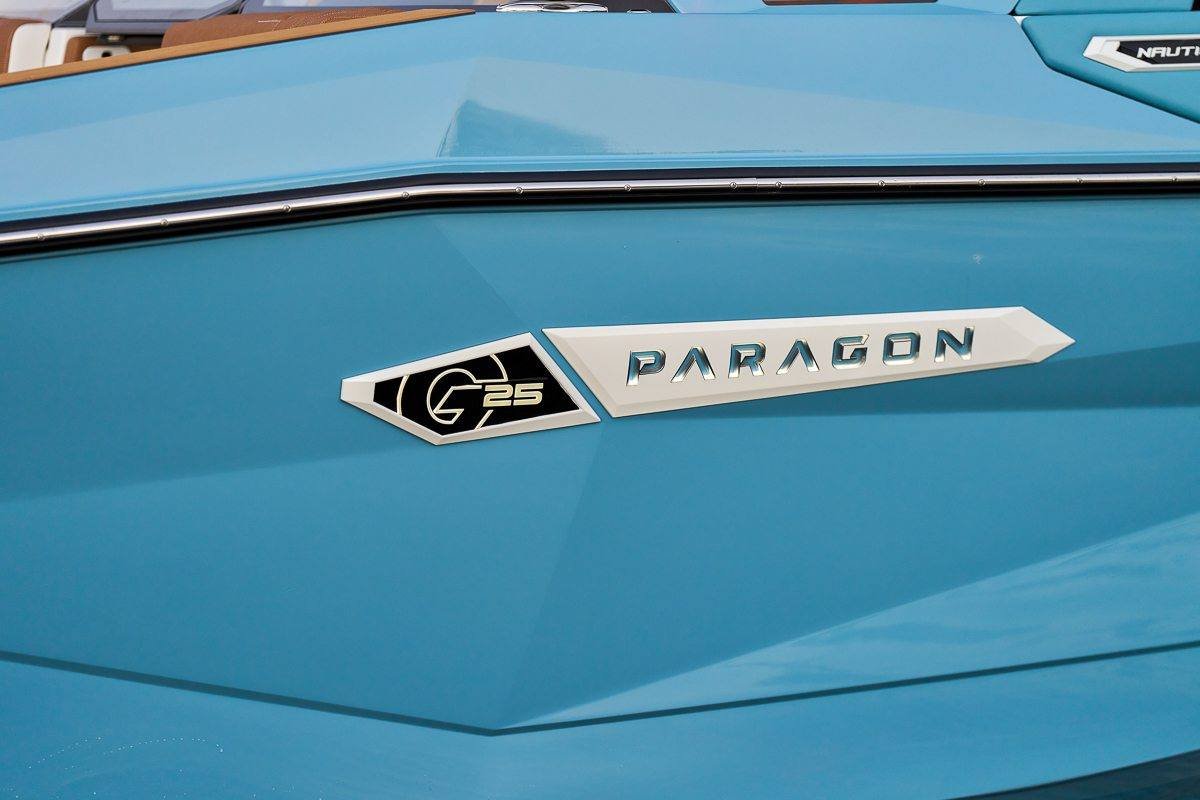 G25 PARAGON hajófotó